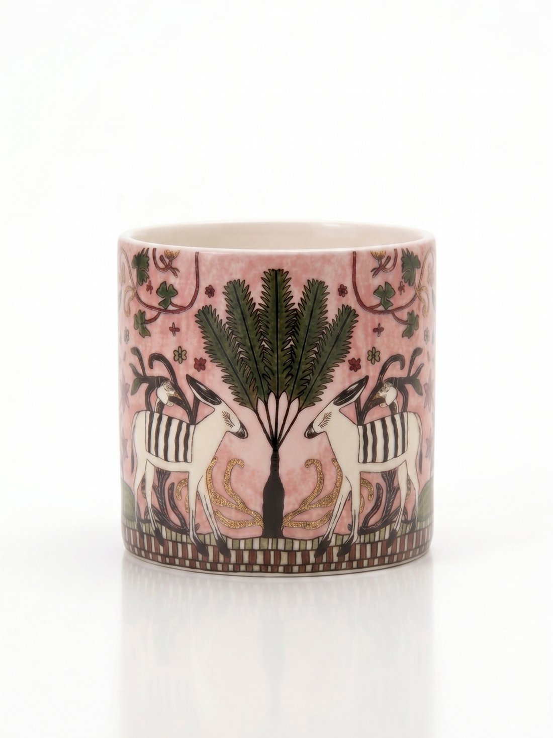 The Versatile Ceramic • Woody